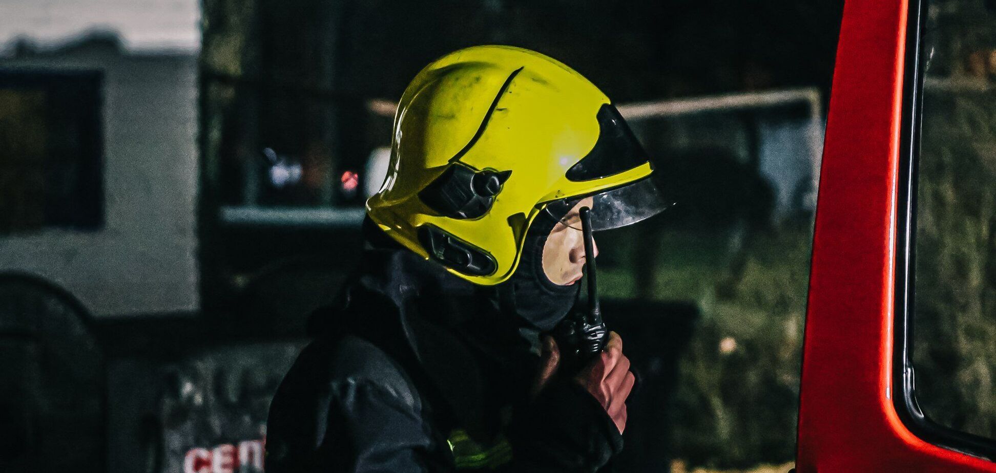 Під час гасіння пожежі рятувальники знайшли тіло чоловіка