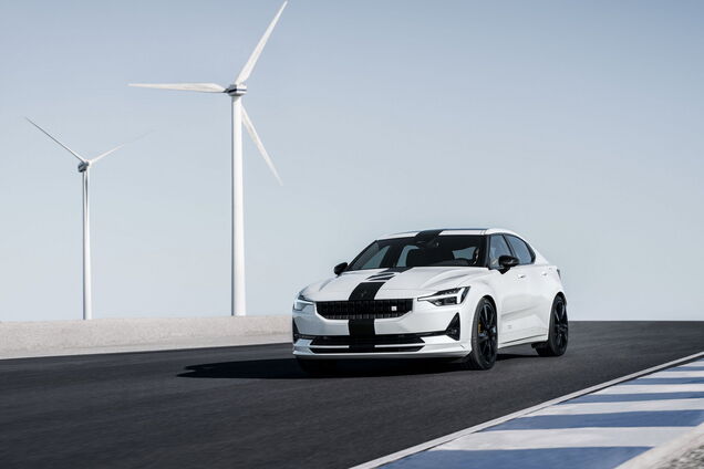 Polestar выпустит новую лимитированную версию модели 2
