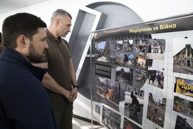 Весь світ повинен знати про жорстокість, з якою Росія знищувала місто і його мешканців, – Кличко відвідав виставку 'Я-Маріуполь'