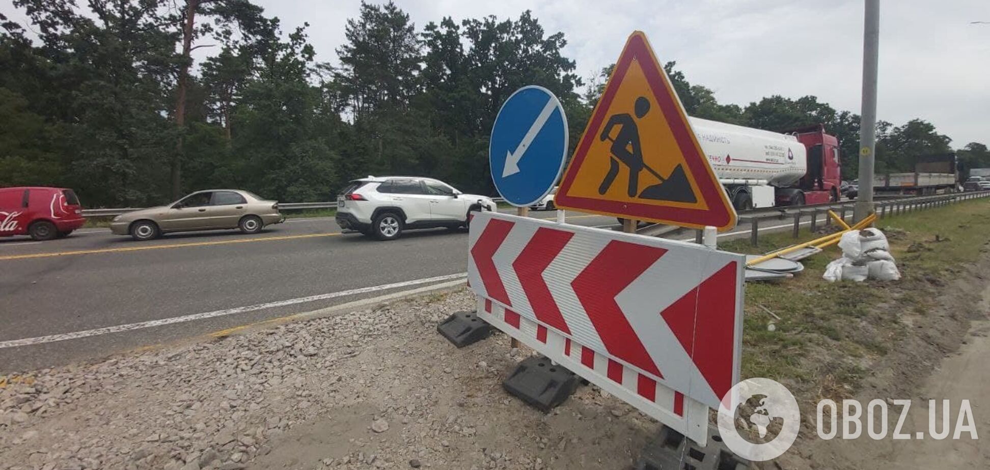 На улице произошел прорыв на водопроводной сети