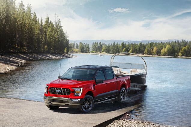 Ford отметил 75-летие пикапов F-серии версией Heritage Edition