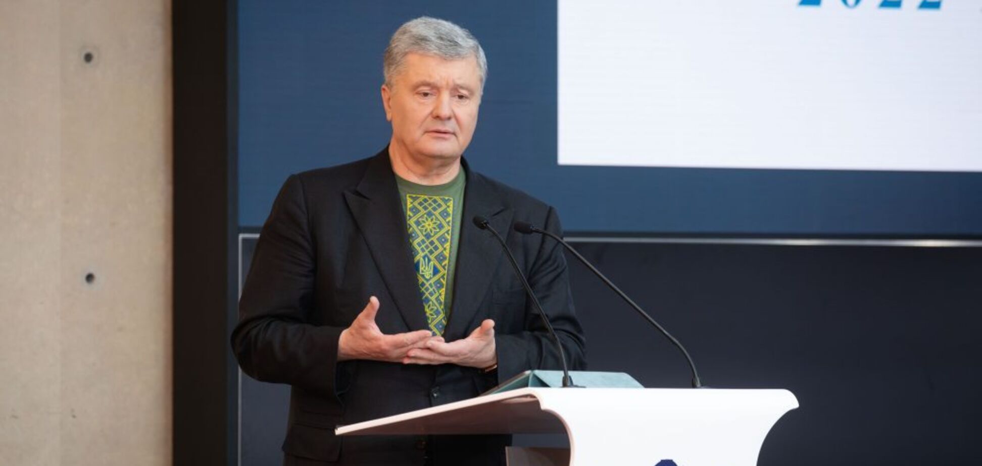 Глобальная антипутинская коалиция и больше оружия для Украины, – Порошенко указал кратчайший путь к миру