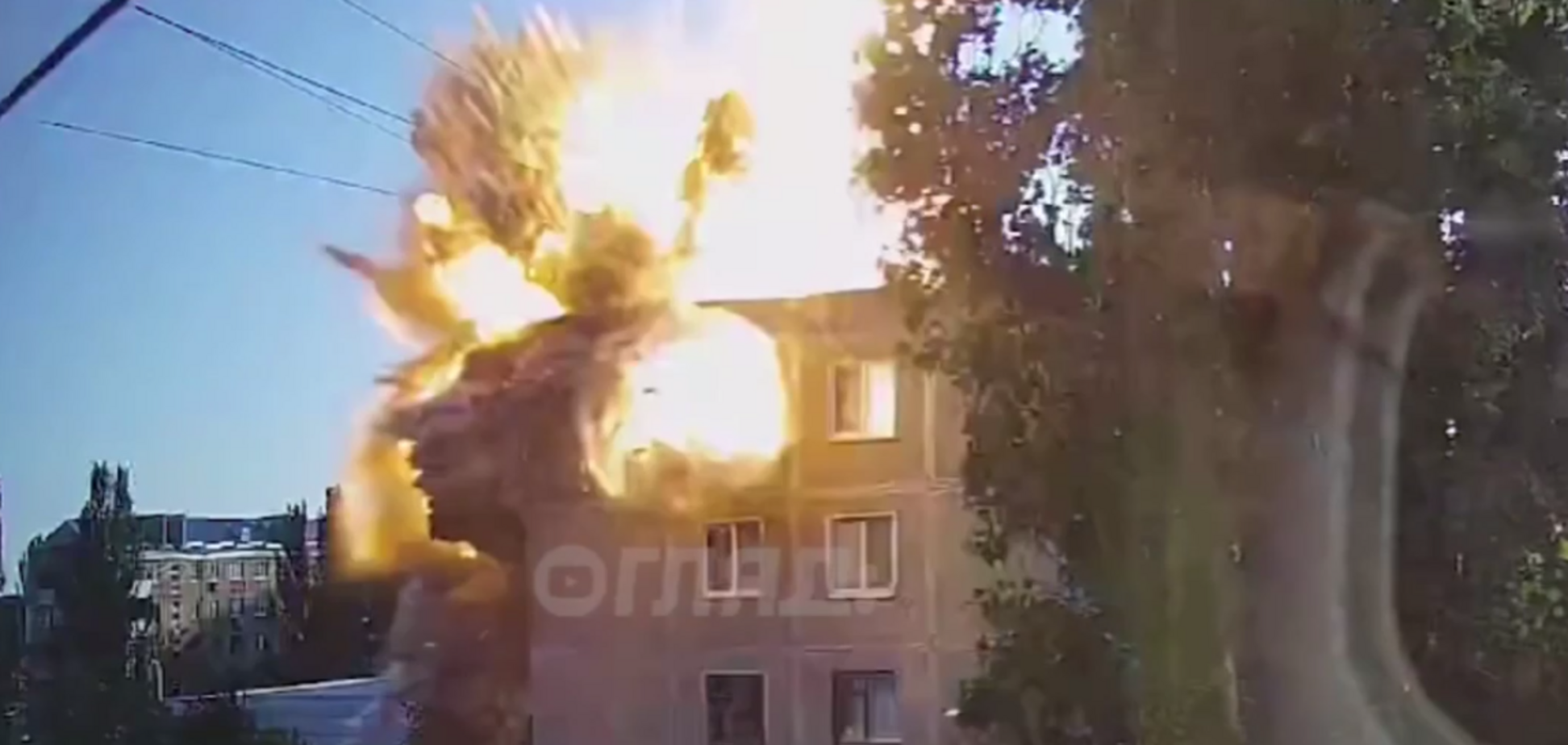 Момент ракетного удара по многоэтажке в Николаеве