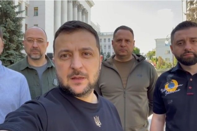 'Перемога за нами': Зеленський записав звернення до українців на 100-й день війни. Відео