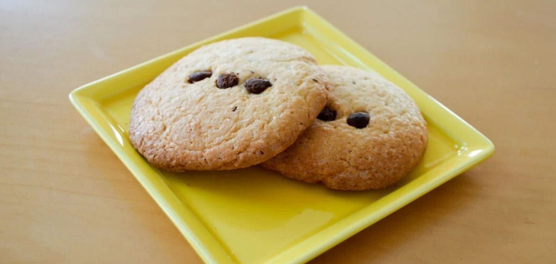 На чому приготувати найпростіше пісочне печиво: виходить ніжним та розсипчастим