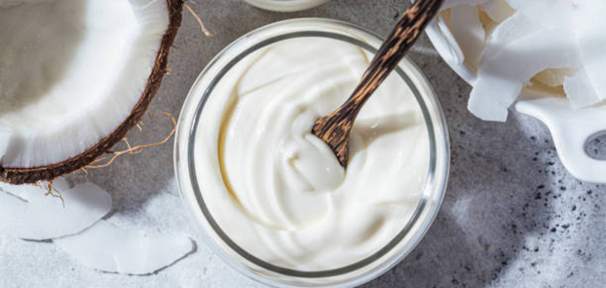 Заморожений йогурт: як приготувати трендовий десерт без цукру та випікання