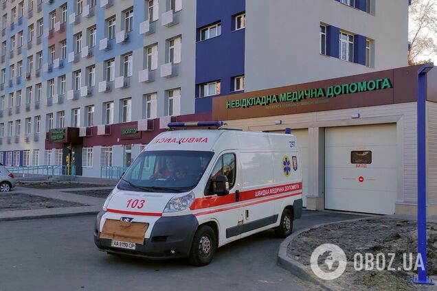 Водіїв закликали пропускати авто медиків та рятувальників