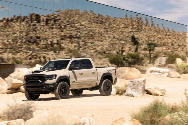 Ram представил новую версию пикапа 1500 TRX