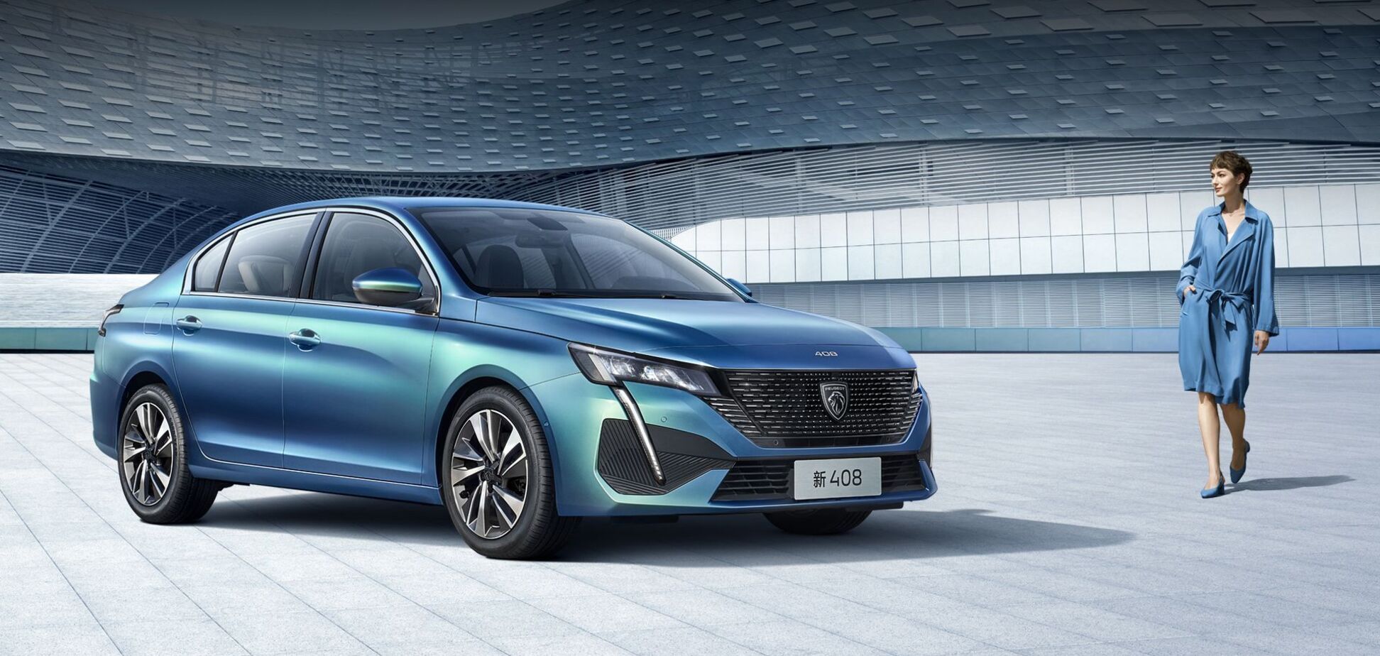 Peugeot скрестил седан 408 с хэтчбеком 308