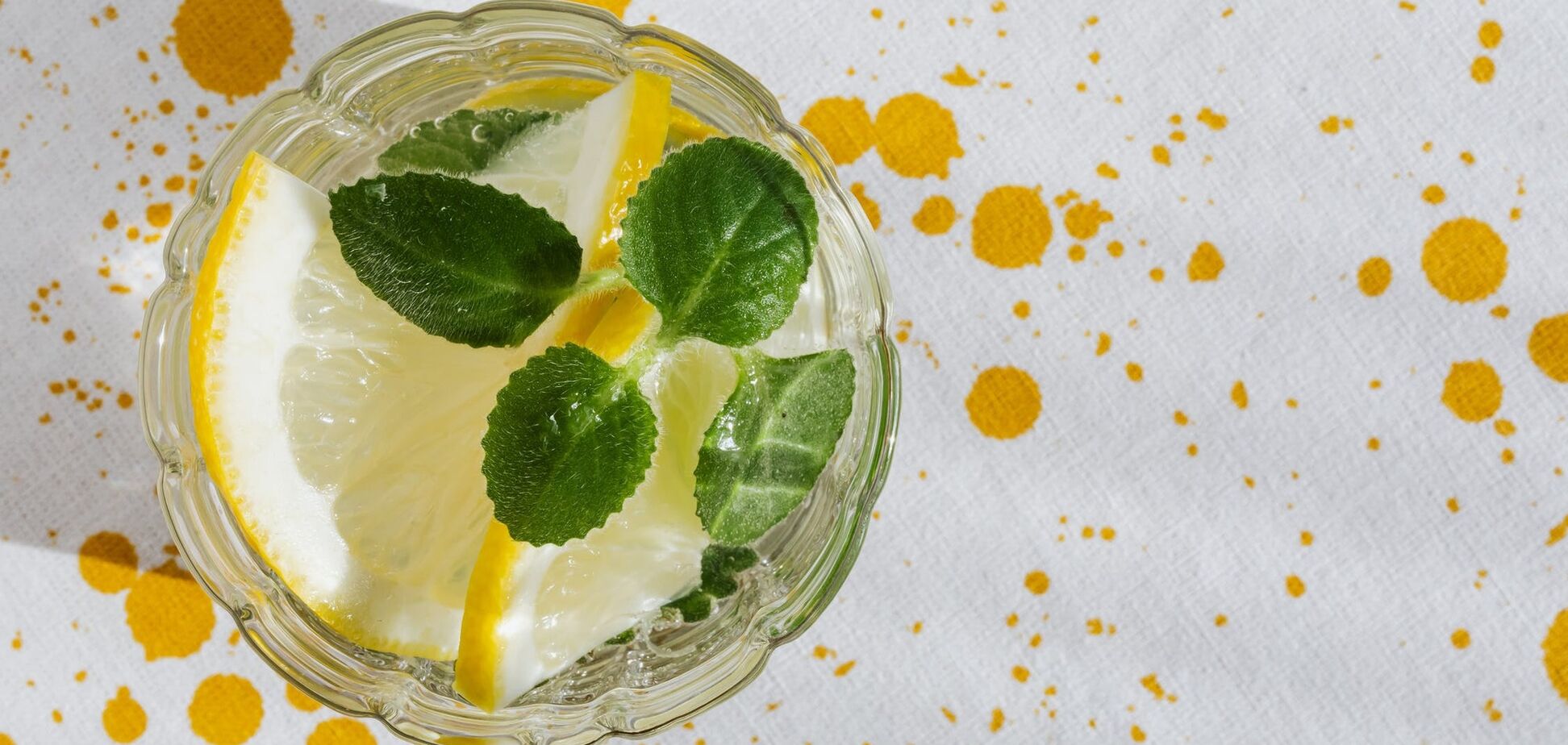 Классический лимонад с мятой за 5 минут: освежающий напиток в домашних условиях