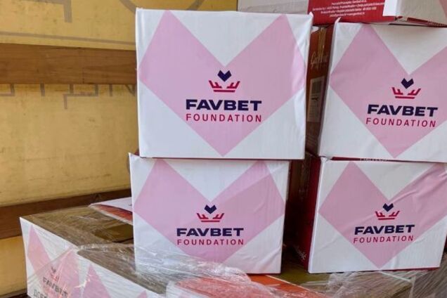 Компания Favbet передала украинским военным компьютерную технику на 730 тысяч грн