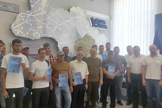 Енергетики ДТЕК отримали нагороди за відновлення роботи інфраструктури 'Укрзалізниці'