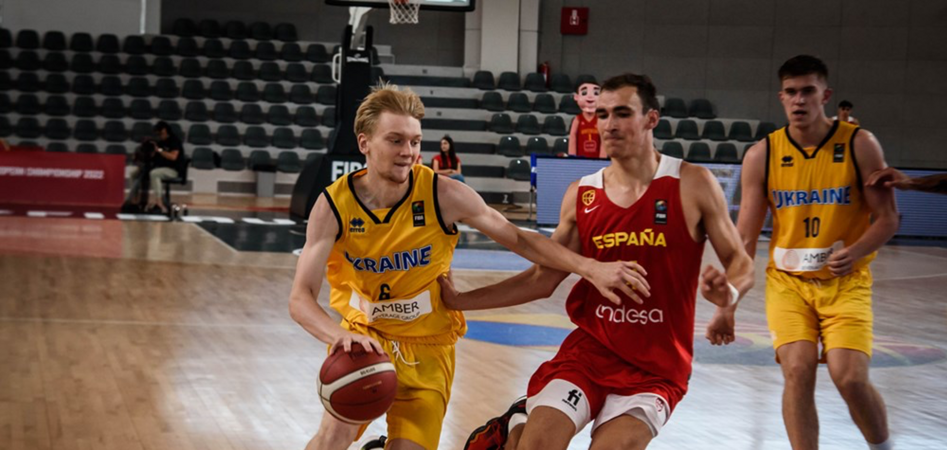 Украинцы завершили первый этап молодежного ЧЕ по баскетболу