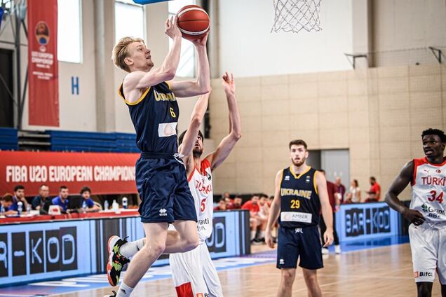 Украинцы уступили Турции на Евробаскете U-20 по баскетболу