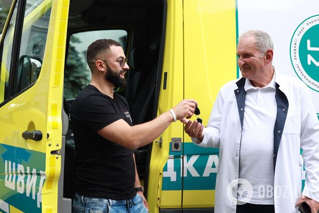 В Киеве стараниями волонтеров появился специализированный реанимобиль для перевозки раненых из регионов