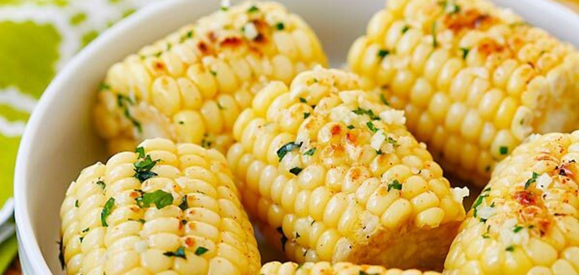 Як смачно приготувати кукурудзу: варити не потрібно