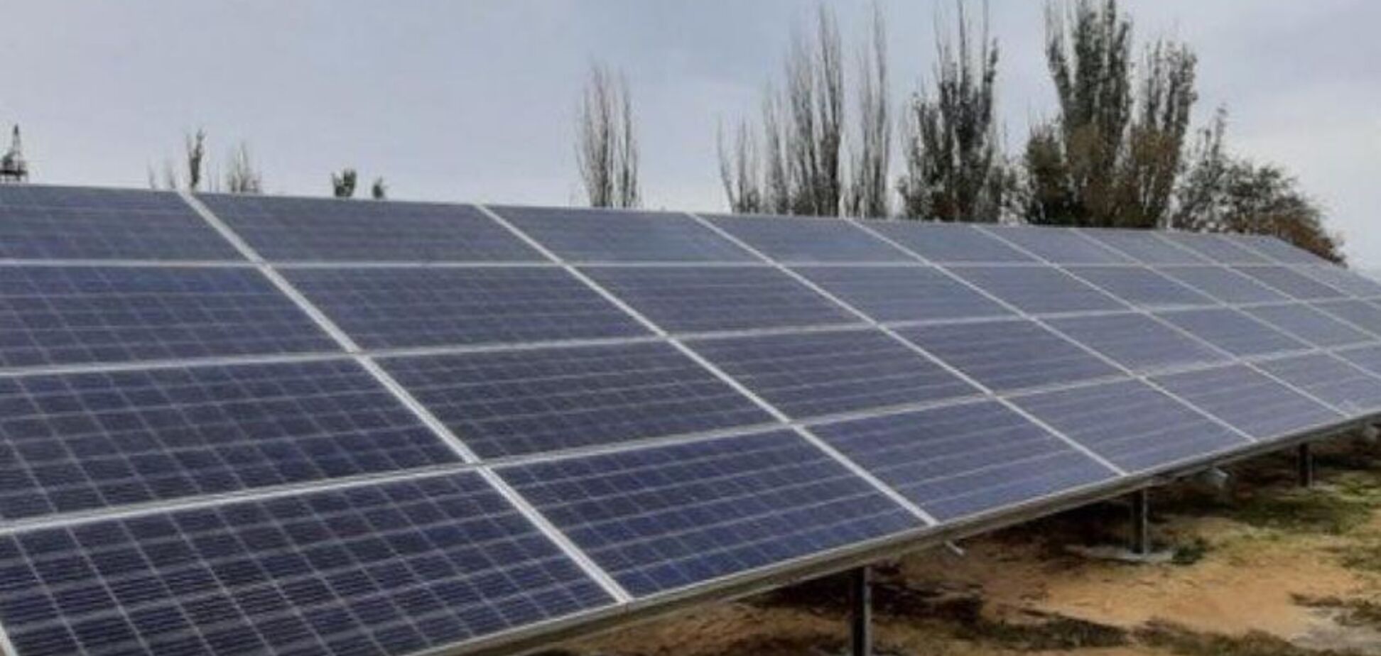 ДТЭК Ахметова построил для ВСУ автономную систему электропитания на солнечной энергии
