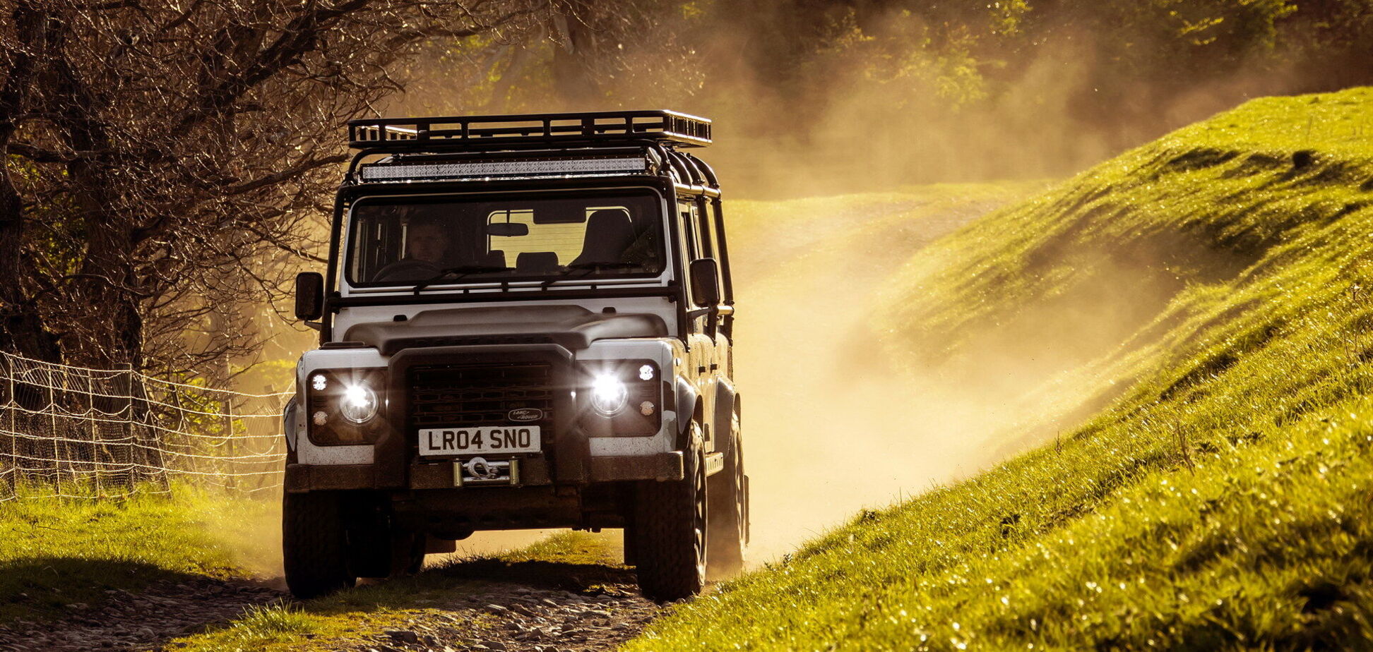Land Rover перевыпустил классический Defender