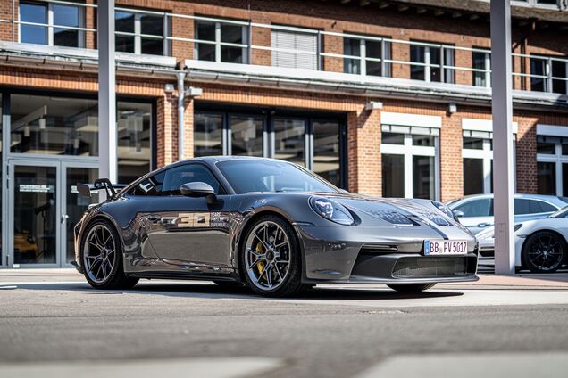 Porsche отметил 30-летие участия в гонках особым 911 GT3