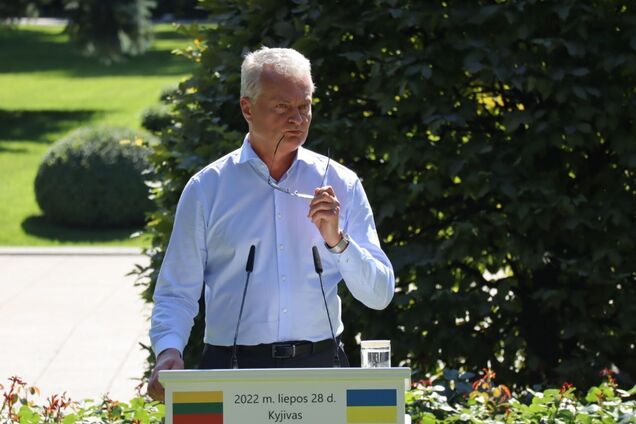 Науседа: исход войны в Украине решится на поле боя, переговоры с Путиным невозможны