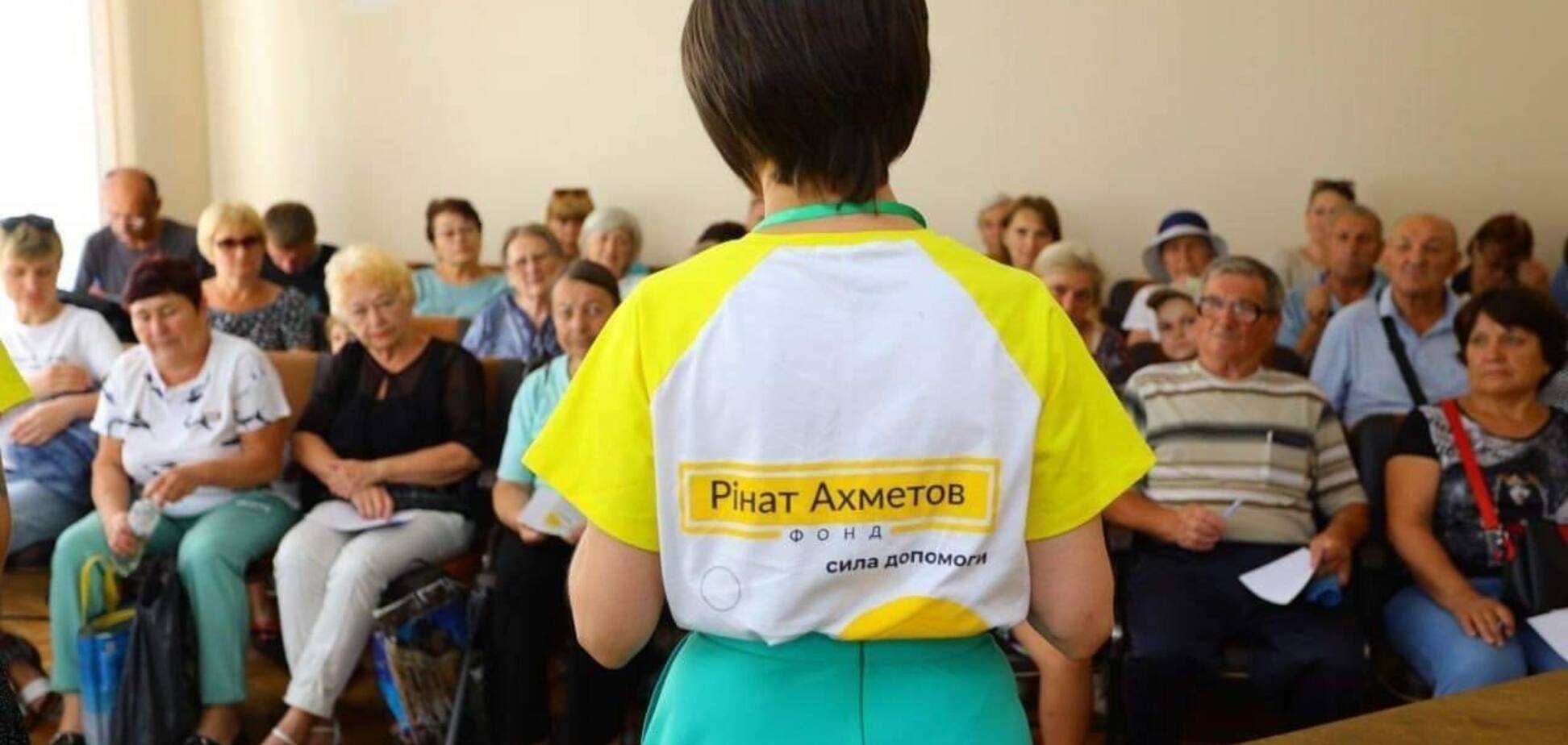 Психологи Фонда Рината Ахметова приезжают по приглашению общин