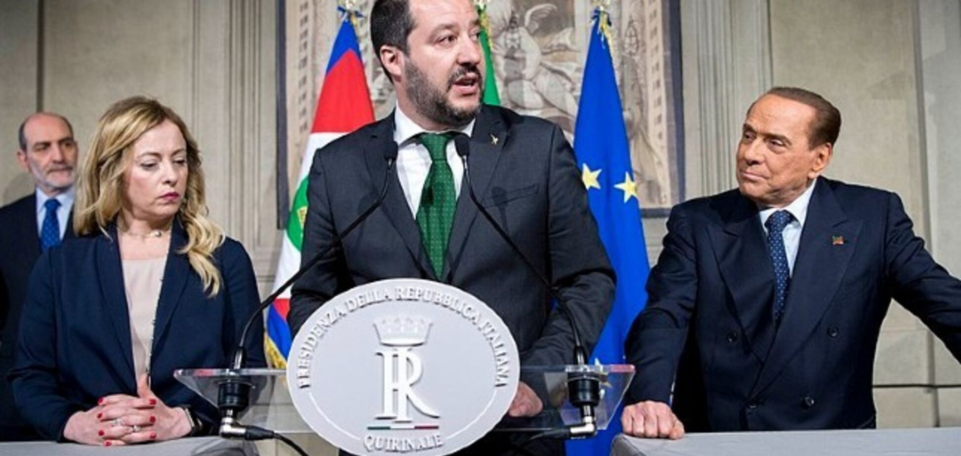 Пора валить правительства