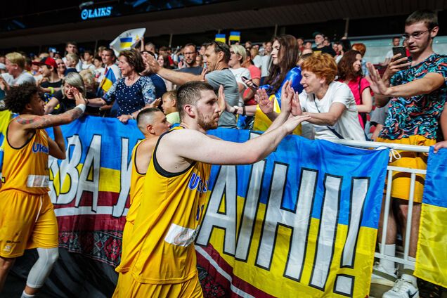 Украинские баскетболисты одержали разгромную победу на турнире в Турции