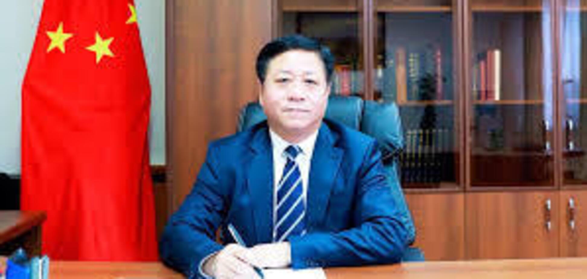 Китайский посол в Москве или раскрыл карты Пекина, или вообще понятия не имеет о российской дружбе