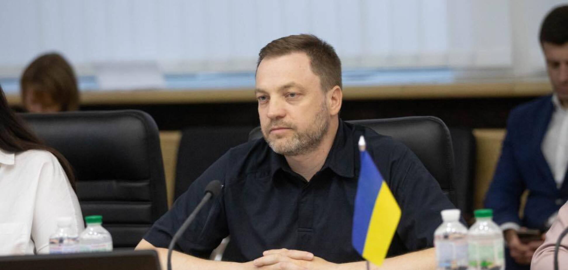 Денис Монастырский