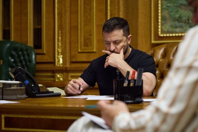 Зеленський пояснив, чому українців не попереджали про ризик повномасштабної війни