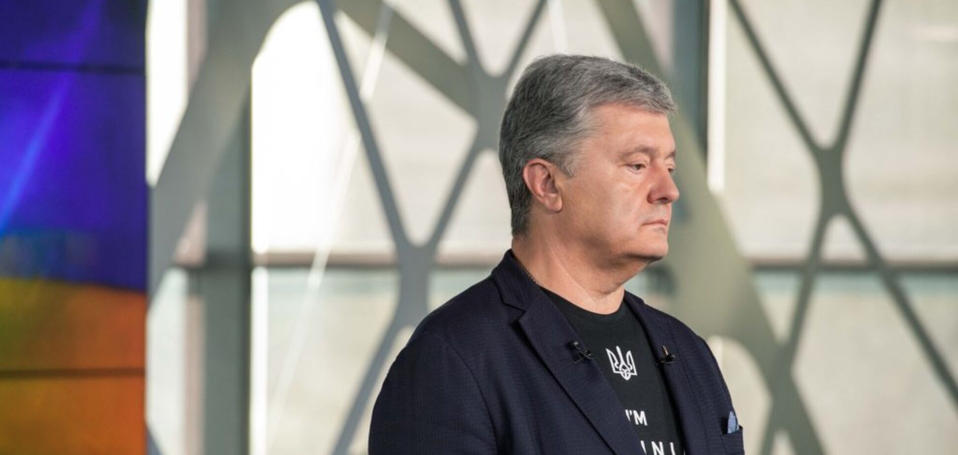 По инициативе Порошенко нардепы освободили от налогообложения помощь семьям раненых и погибших на фронте