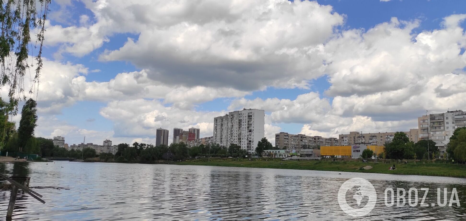 Рятувальники витягли на берег тіло загиблого