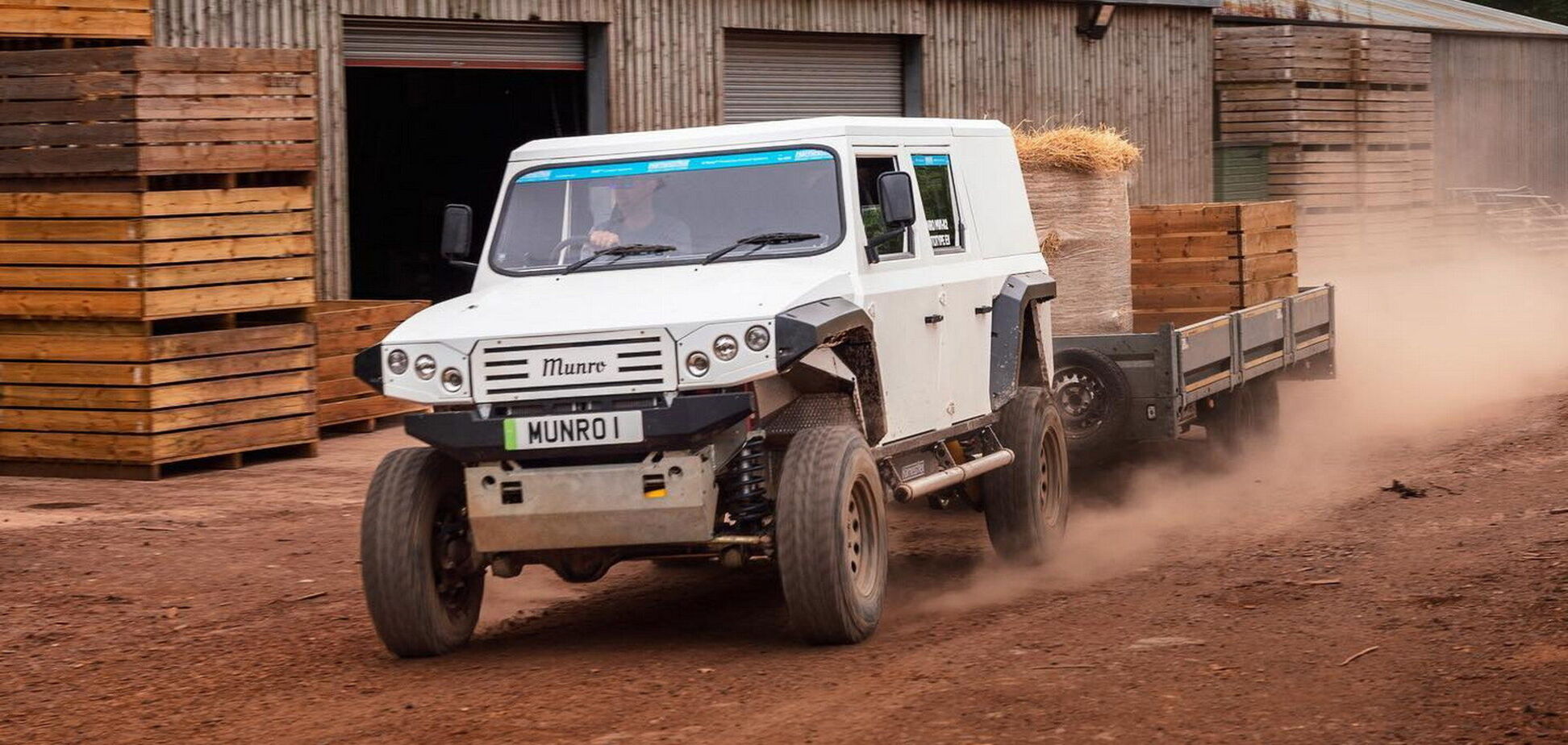 Шотландский стартап представил электрический вездеход Munro EV