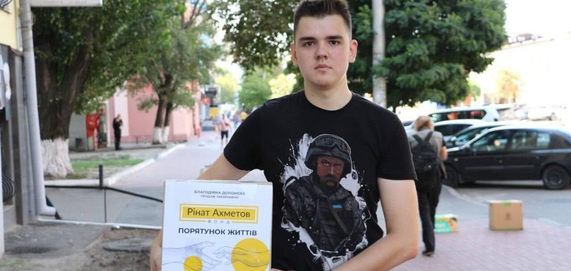 Переселенцы в Киеве получат новую партию помощи от Фонда Рината Ахметова