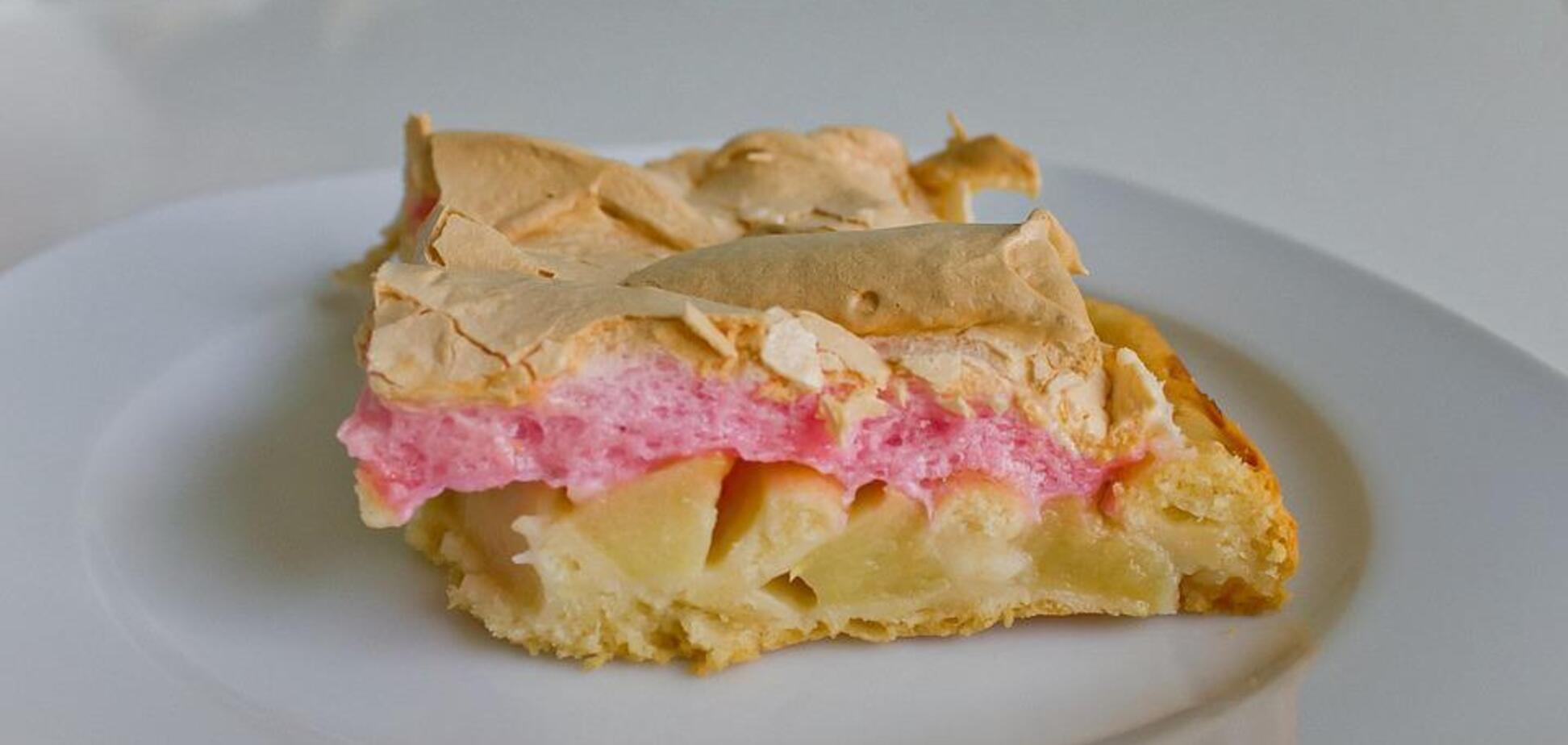 Смачний десерт 'Яблучна хмаринка' за 15 хвилин: всього три інгредієнти