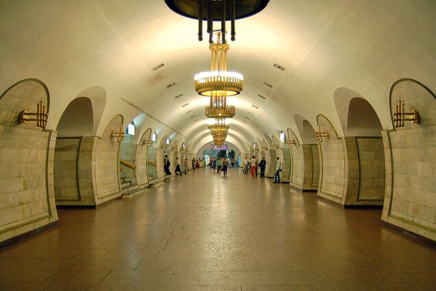 Событие произошло на станции 'Льва Толстого'