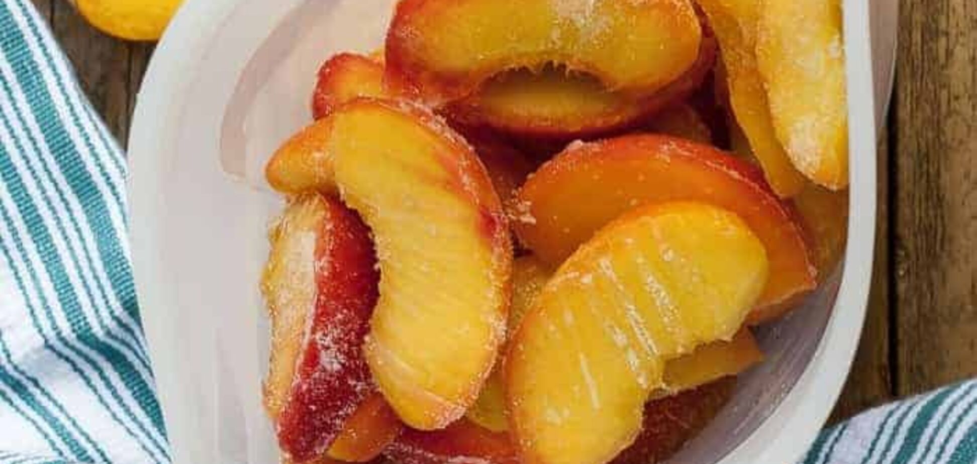 Як заморожувати абрикоси, персики та сливи: найзручніші способи