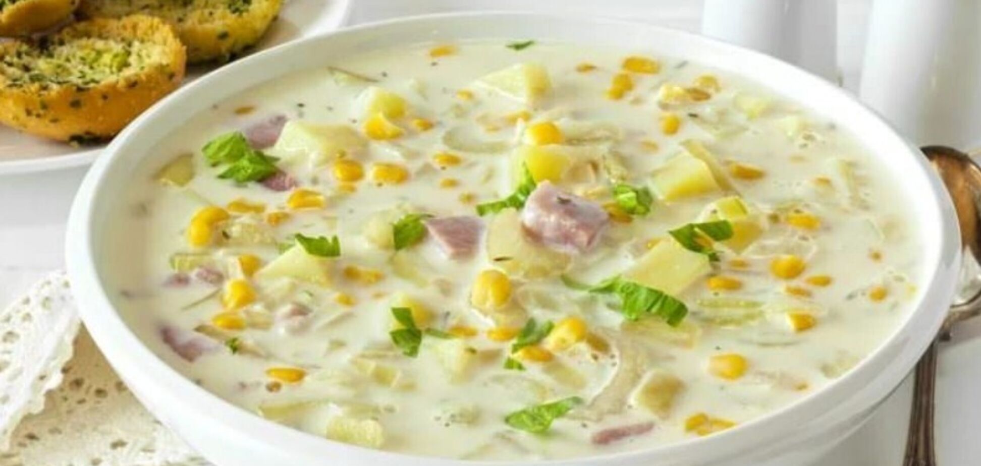 Вершковий суп із кукурудзою: ідеальна перша страва 
