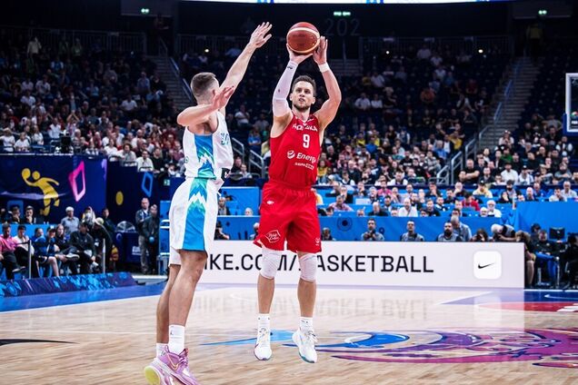 Евробаскет-2022: чемпион сенсационно вылетел от обидчика украинцев