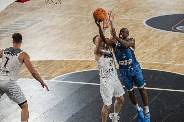 Будивельник