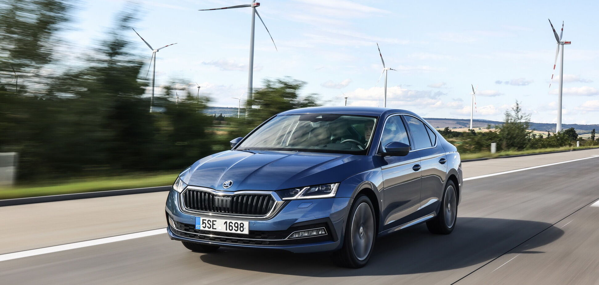 Skoda працює над повністю електричною Octavia