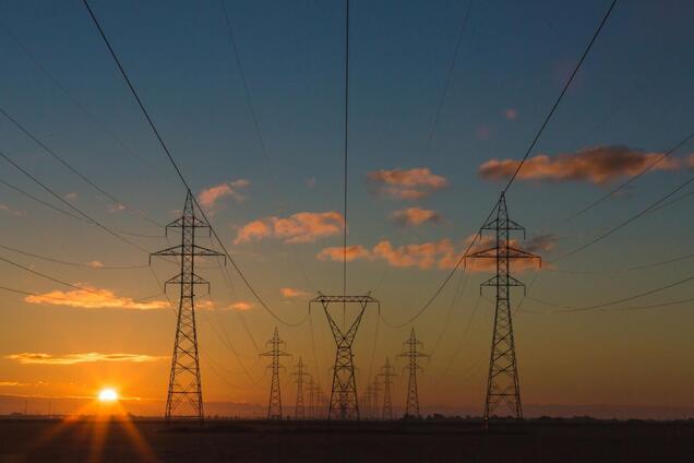 Єврокомісія вважає порушенням конкуренції наявність єдиного держтрейдера електроенергії в Україні, – Зеркаль
