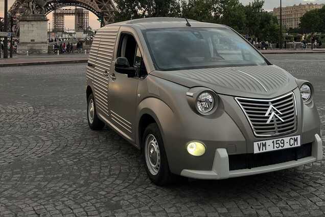 Современный Citroen Berlingo переделали в 2CV Fourgonnette 50-х