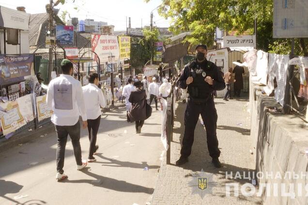 В Умані десятки тисяч хасидів святкують Рош ха-Шана