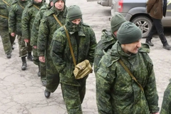 Россия мобилизовала почти все мужское население на Донбассе