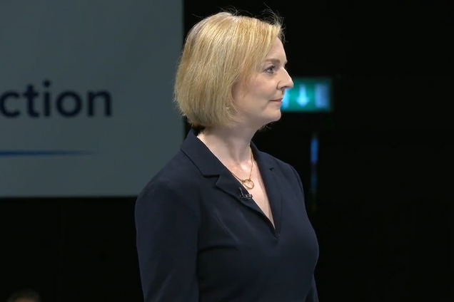 Ліз Трасс отримує високу зарплату