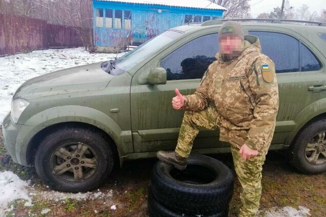 'Метінвест' передав на фронт 312 авто та майже мільйон літрів пального