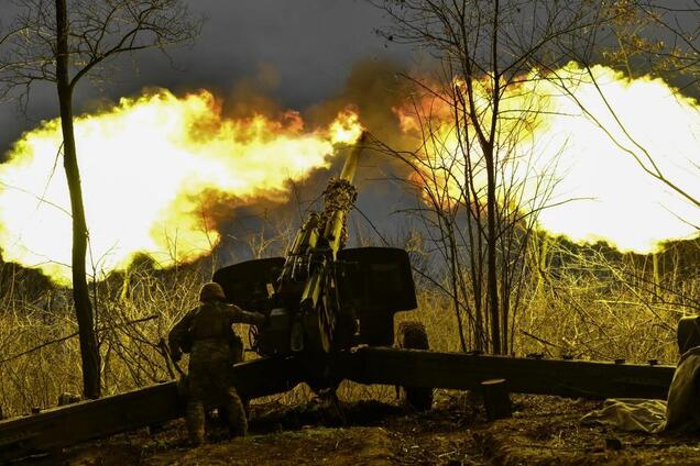 Енергетики ДТЕК Ахметова працюють днями і ночами, щоб відновити енергосистему після ракетних ударів — The Times