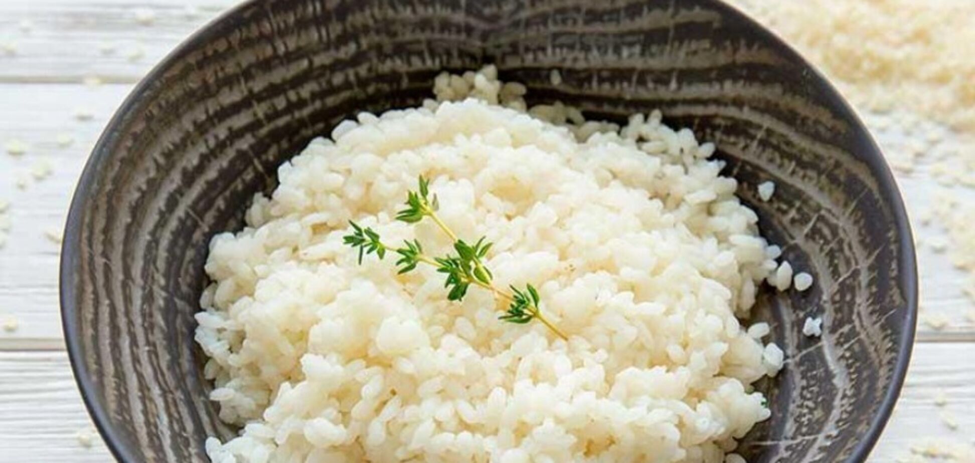 Як правильно варити рис, щоб він не злипався: корисні поради