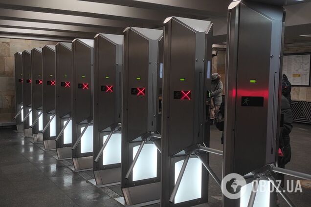 Не деяких станціях метро закриті другі виходи